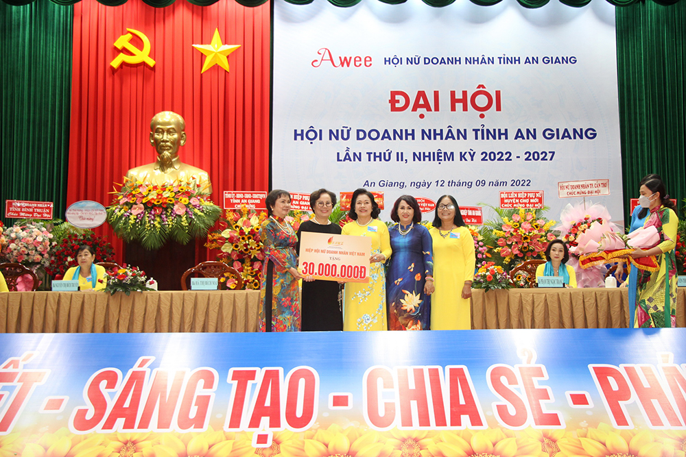 ba huynh thi ri tai dac cu chu tich hoi nu doanh nhan tinh an giang lan thu ii nhiem ky 2022 2027 10