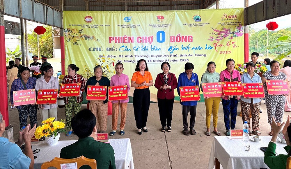 bo chi huy quan su tinh to chuc phien cho 0 dong tai xa vinh truong 4