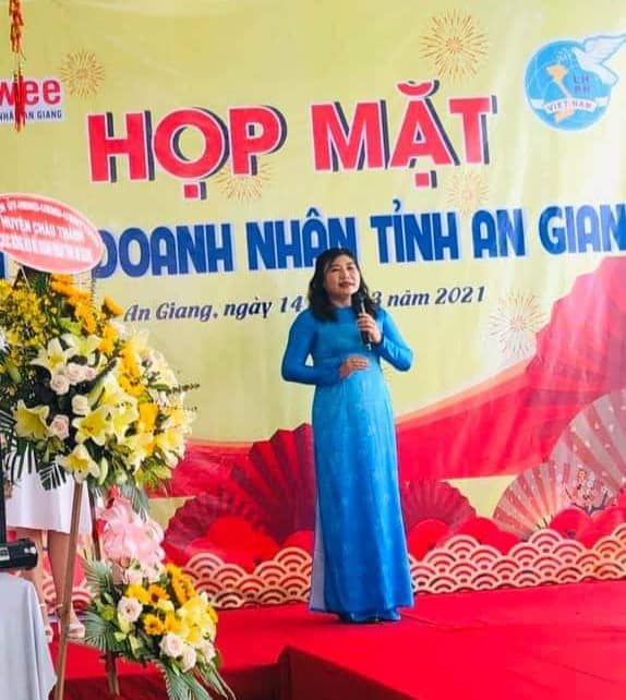 hop mat nu doanh nhan tinh an giang 6