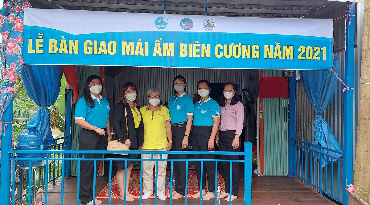 trao tang mai am bien cuong 1