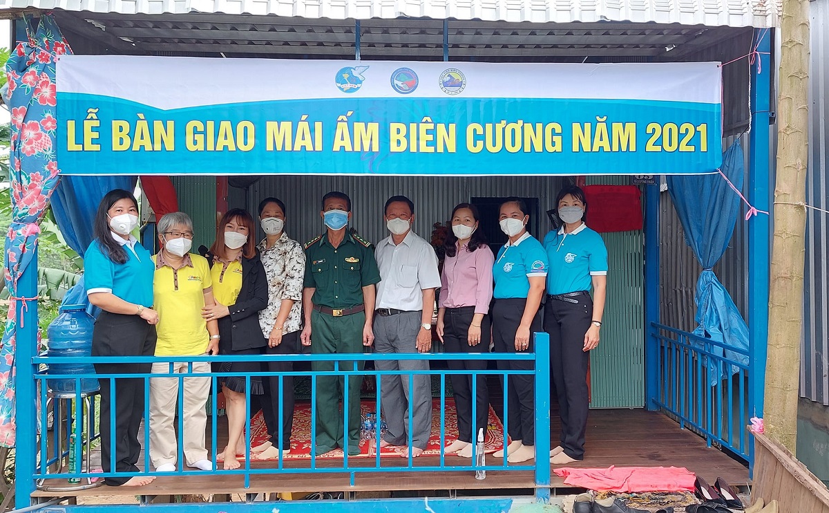 trao tang mai am bien cuong 2